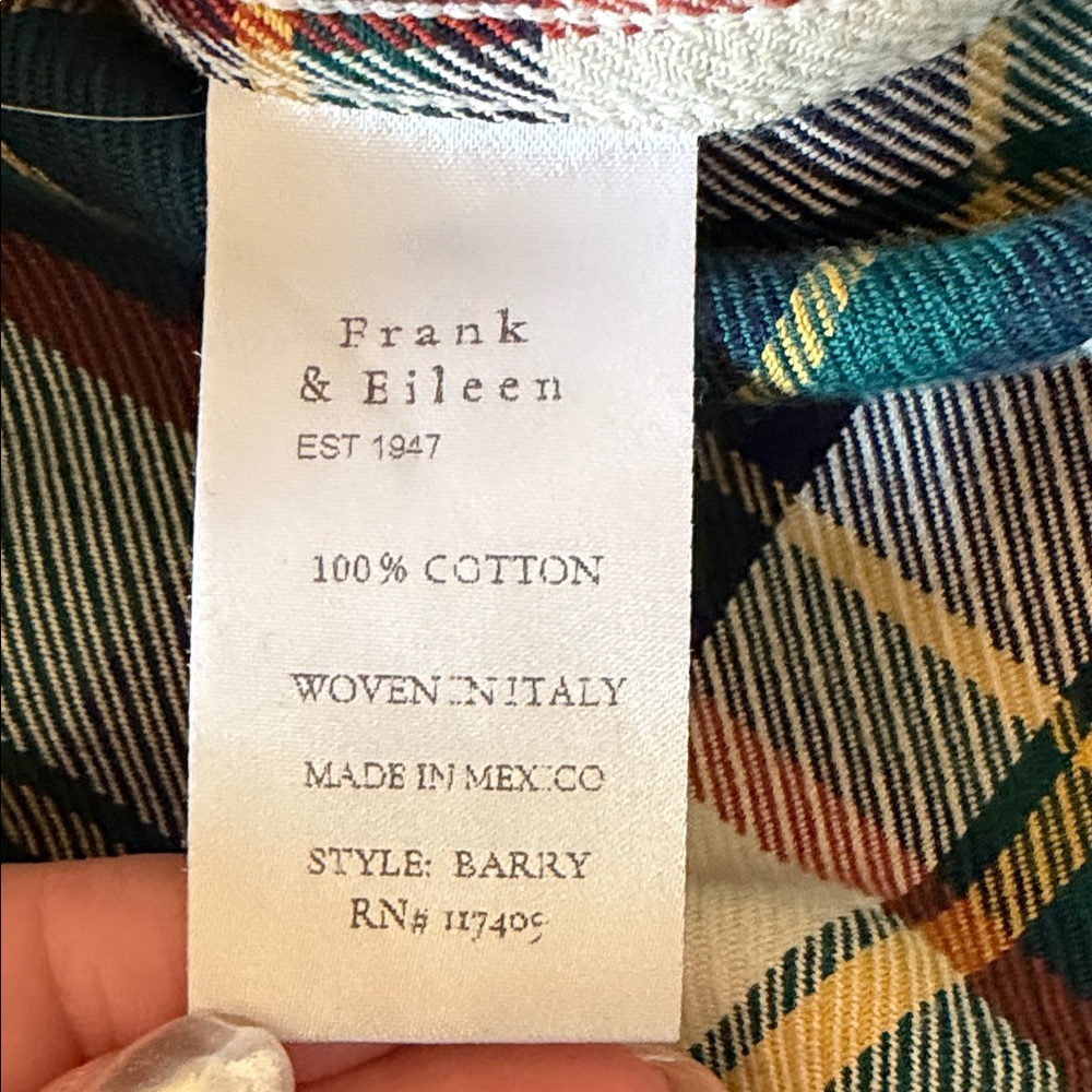 Frank & Eileen Barry Green Plaid Long-Sleeve Button-Down Flannel Medium - Picture 4 of 4